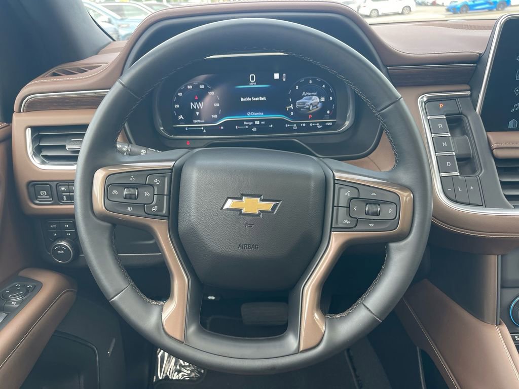 Used 2023 Chevrolet Suburban High Country w/ Premium Package 2 image 16