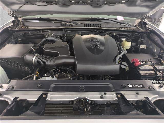 Used 2016 Toyota Tacoma SR5 w/ Towing Package RWD image 25