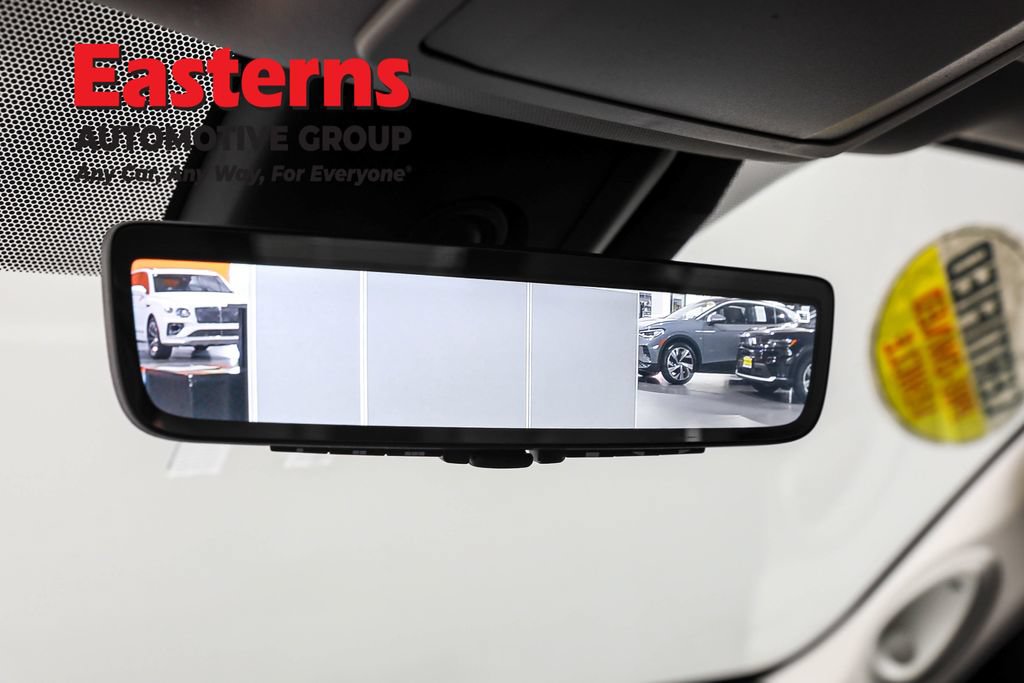 Used 2024 Toyota Highlander Platinum AWD/4WD image 24