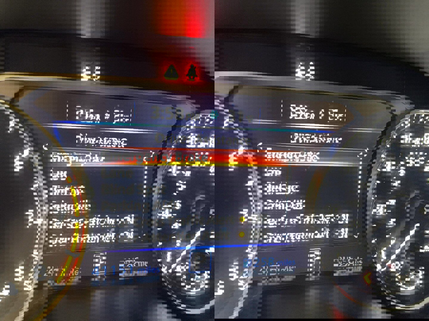 Used 2021 Nissan Altima 2.5 SR w/ SR Premium Package image 15