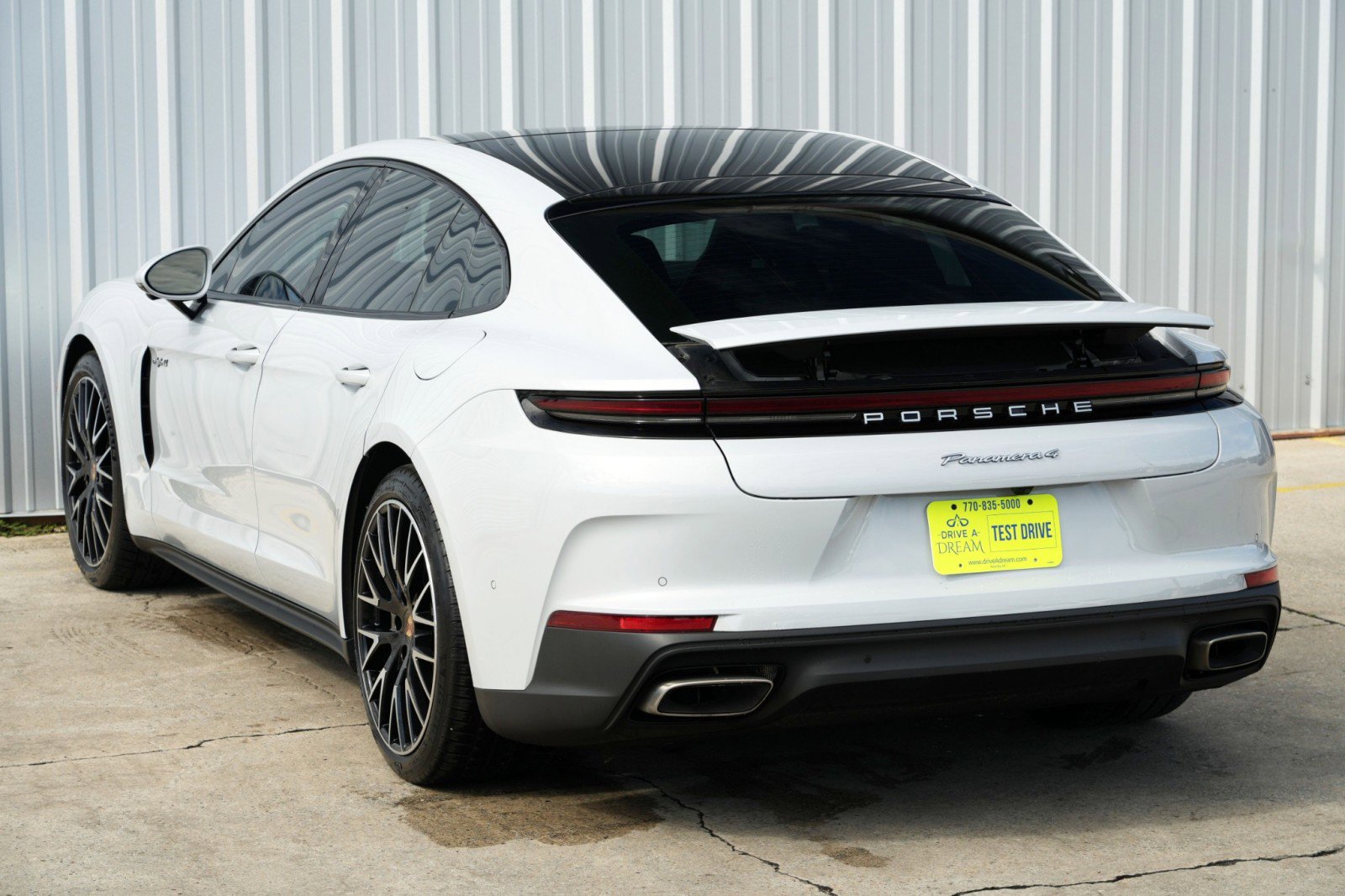 Used 2025 Porsche Panamera 4 w/ Premium Package image 57