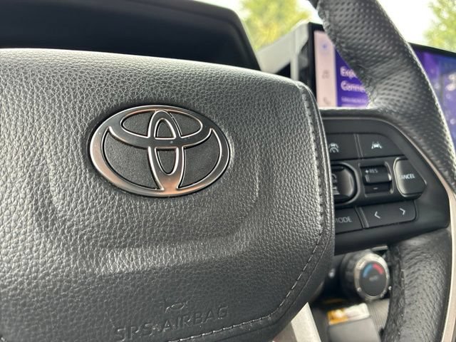 Used 2025 Toyota Tacoma TRD Off-Road w/ TRD Off Road Upgrade Package AWD/4WD image 28