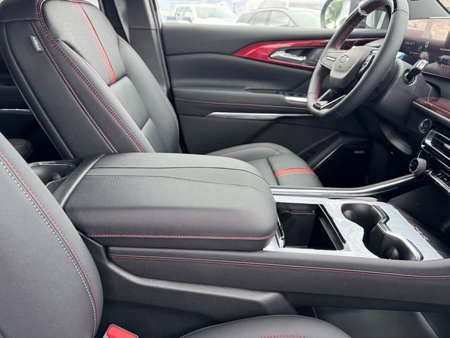 New 2026 Chevrolet Traverse RS w/ LPO, Floor Liner Package image 7