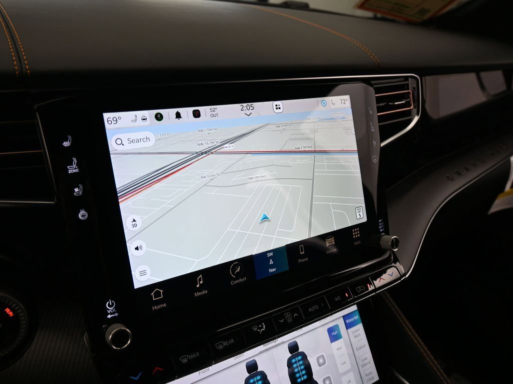 Used 2024 Jeep Grand Wagoneer Series III w/ Quick Order Packagew 28T image 27