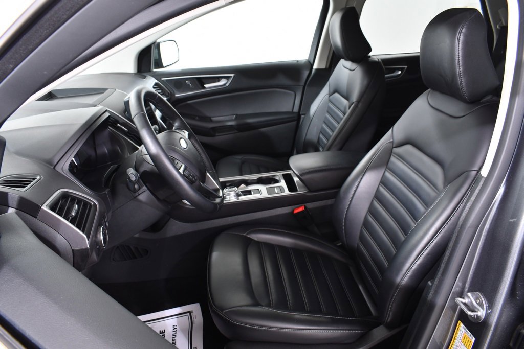 Used 2024 Ford Edge SEL w/ Convenience Package image 6