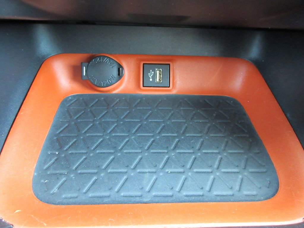 Used 2024 Toyota RAV4 Adventure image 29