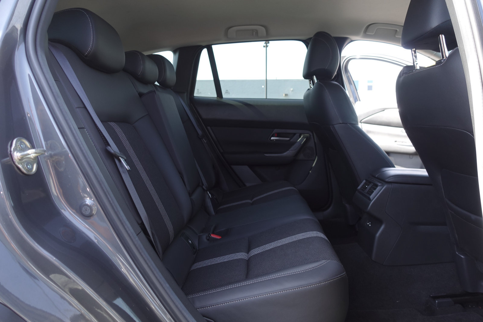 Used 2024 MAZDA CX-50 AWD 2.5 S w/ Cargo Package image 15