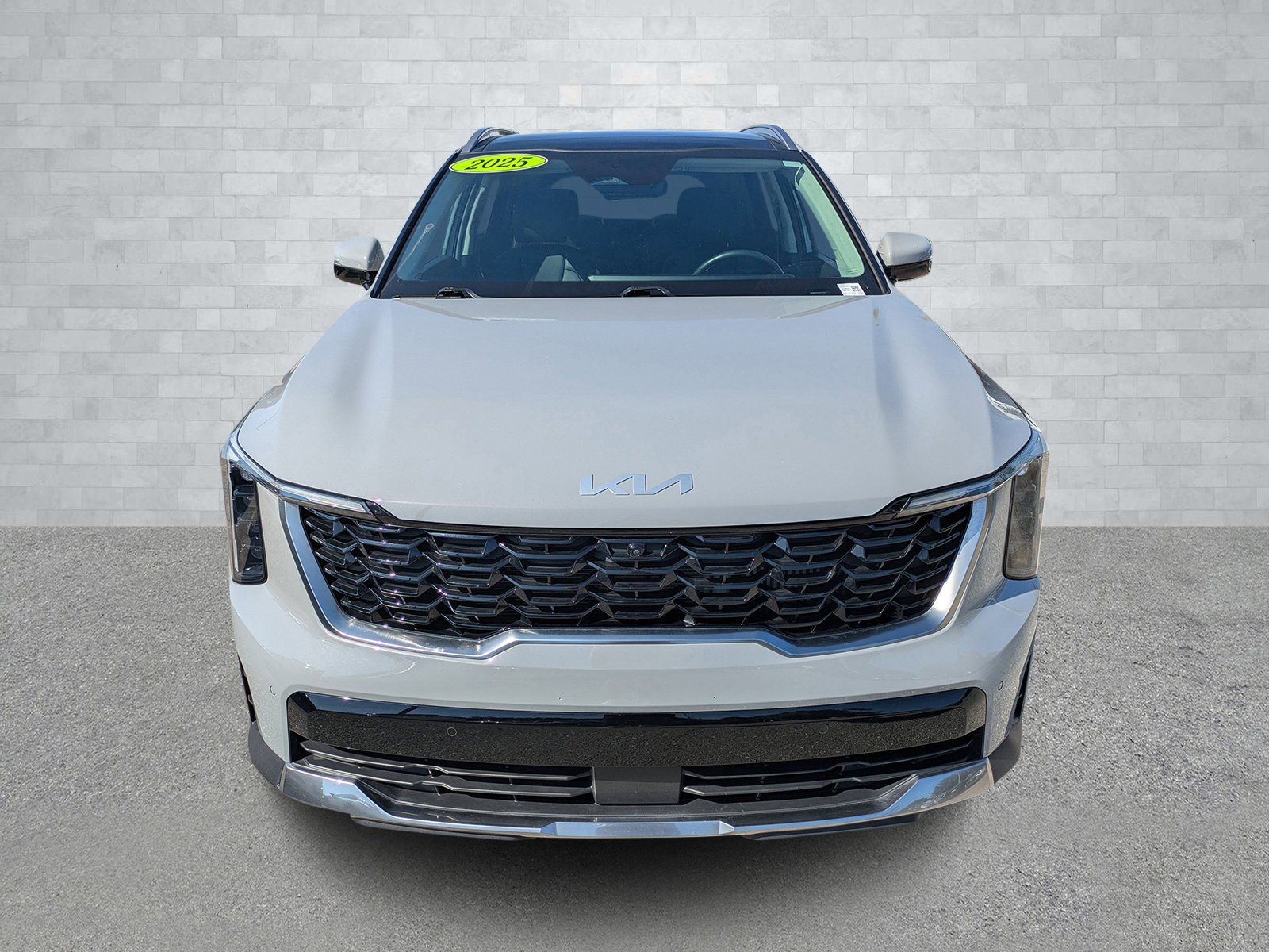 Used 2025 Kia Sorento SX image 3