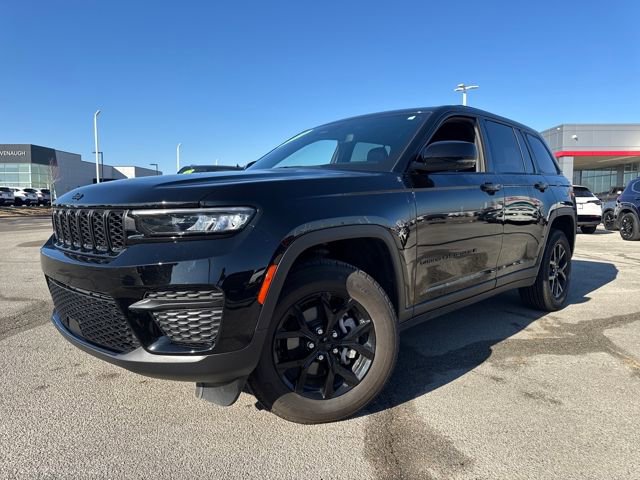 Used 2024 Jeep Grand Cherokee Altitude