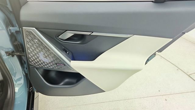 Used 2024 BMW 530i image 28