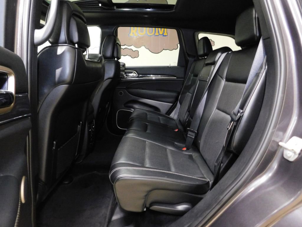 Used 2017 Jeep Grand Cherokee Overland AWD/4WD image 82