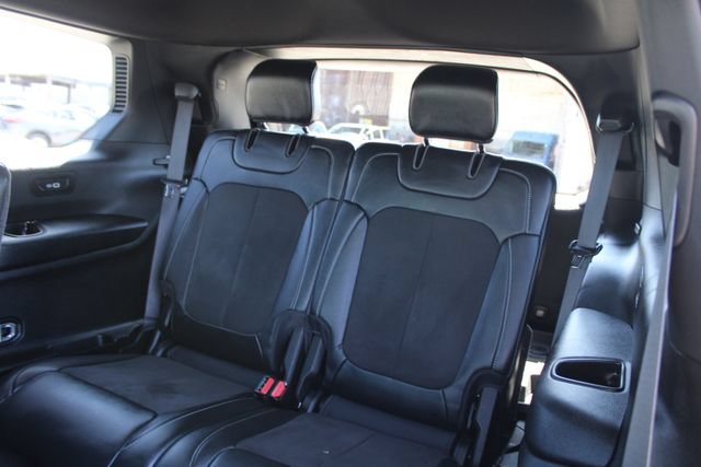 Used 2023 Jeep Grand Cherokee L Laredo AWD/4WD image 42