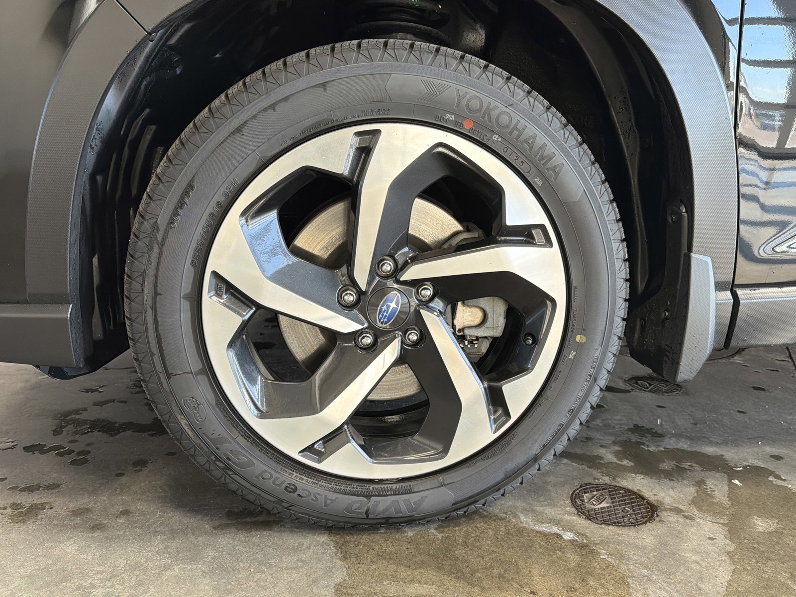 Used 2024 Subaru Forester Touring w/ Pop Package 2 image 15