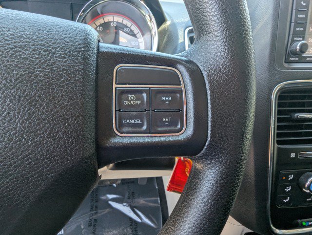 Used 2018 Dodge Grand Caravan SE w/ UConnect Hands-Free Group FWD image 14