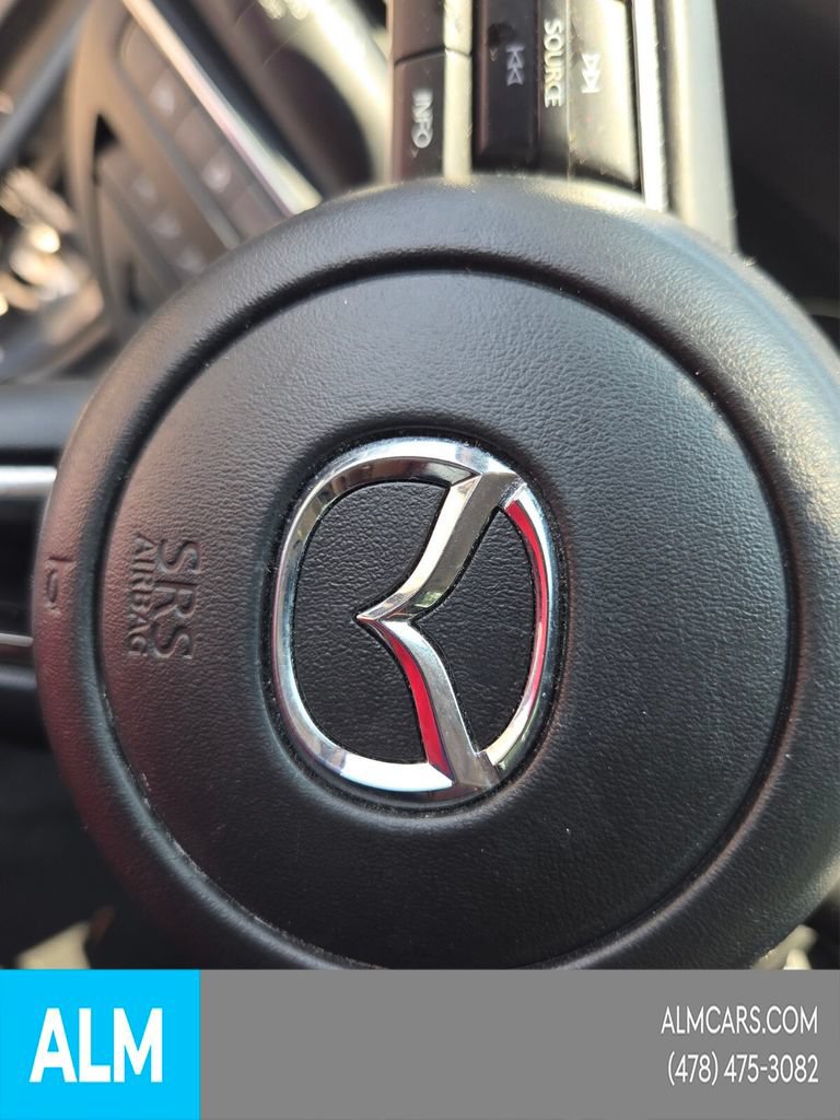 Used 2024 MAZDA MAZDA3 s AWD/4WD image 28