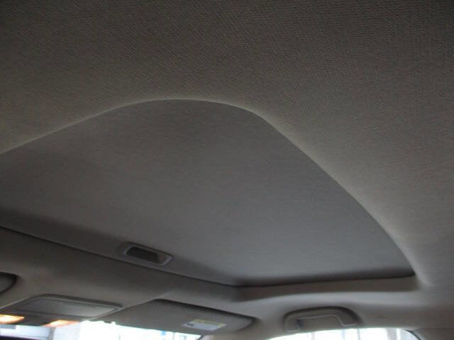 Used 2017 Honda Pilot EX-L image 10