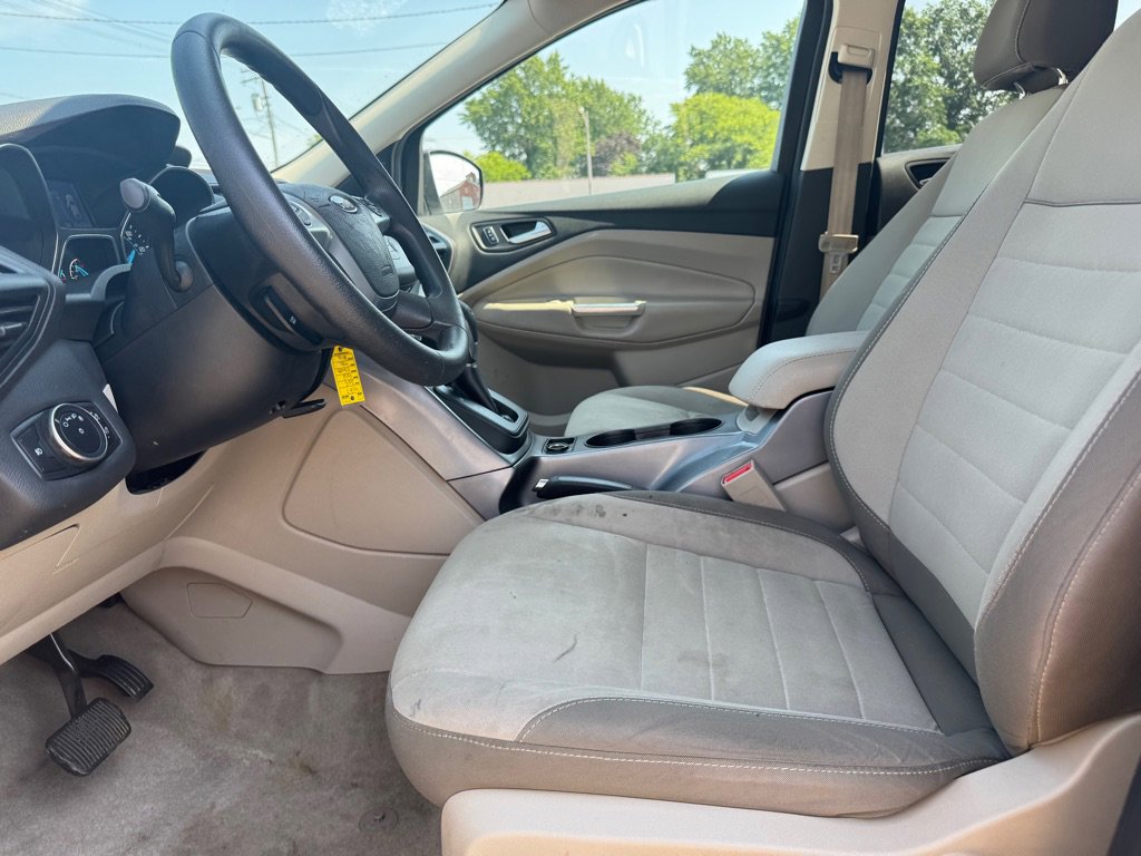 Used 2015 Ford Escape SE image 9