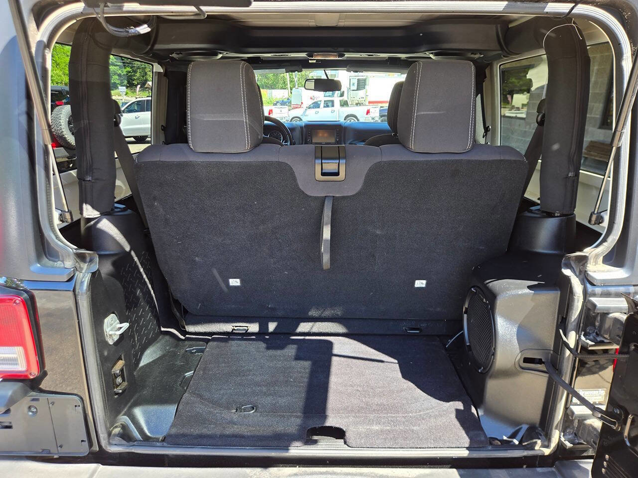 Used 2013 Jeep Wrangler Rubicon w/ Dual Top Group AWD/4WD image 17