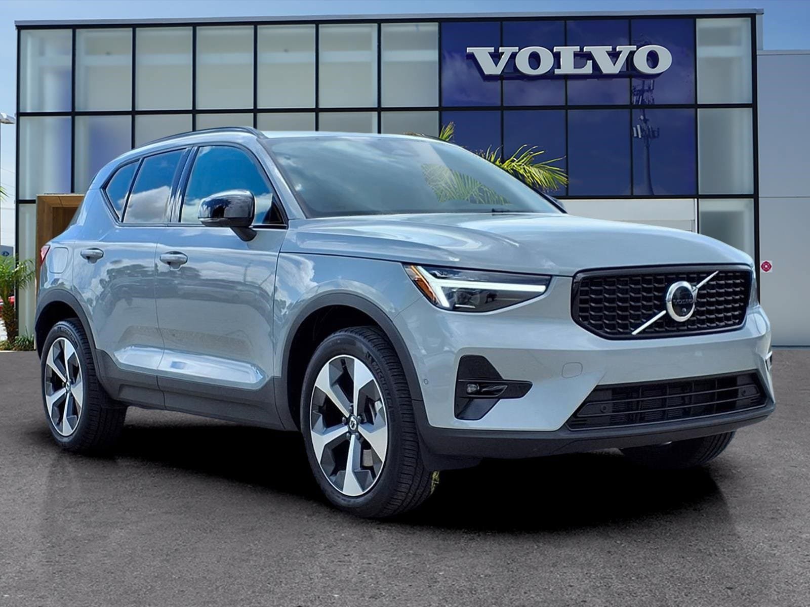 New 2026 Volvo XC40 B5 Plus w/ Protection Package Premier AWD/4WD image 1