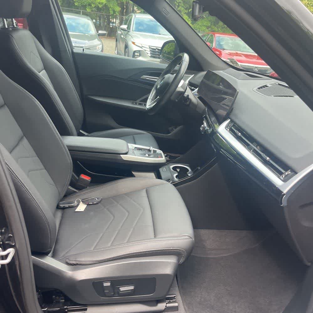 Used 2023 BMW X1 xDrive28i w/ Premium Package AWD/4WD image 18