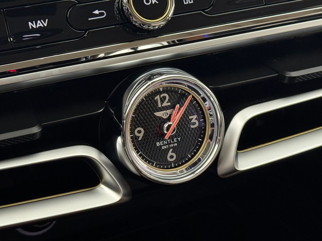 New 2026 Bentley Flying Spur Azure image 48