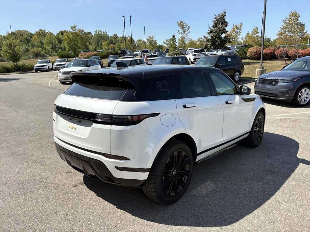 Certified 2024 Land Rover Range Rover Evoque Dynamic SE image 5