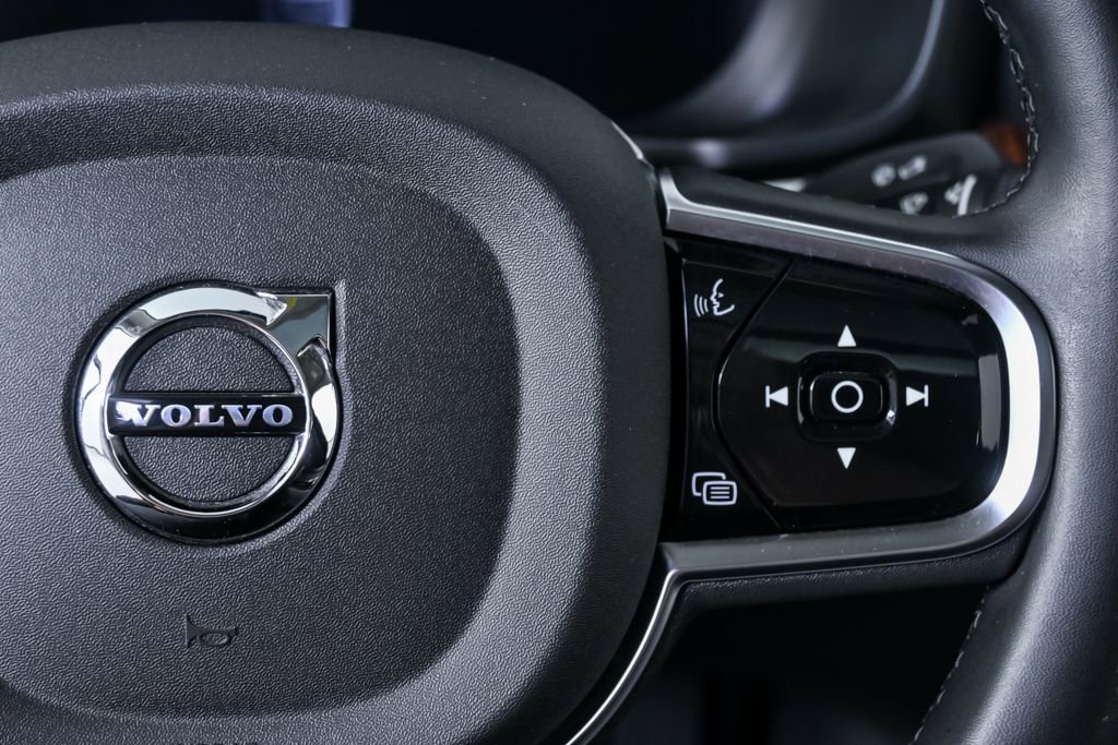 Certified 2025 Volvo S60 B5 Plus w/ Climate Package FWD image 12