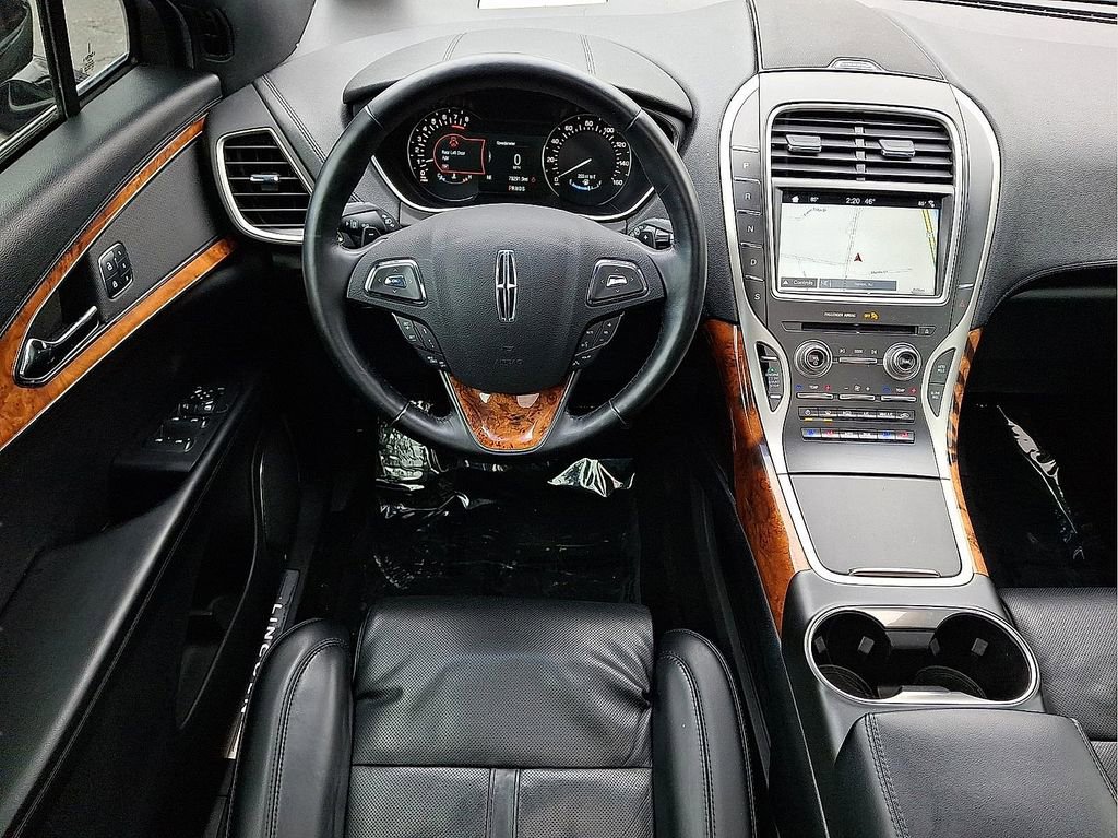 Used 2018 Lincoln MKX Reserve w/ Driver Assistance Package image 12