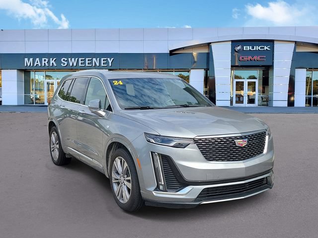 Used 2024 Cadillac XT6 Premium Luxury FWD image 3