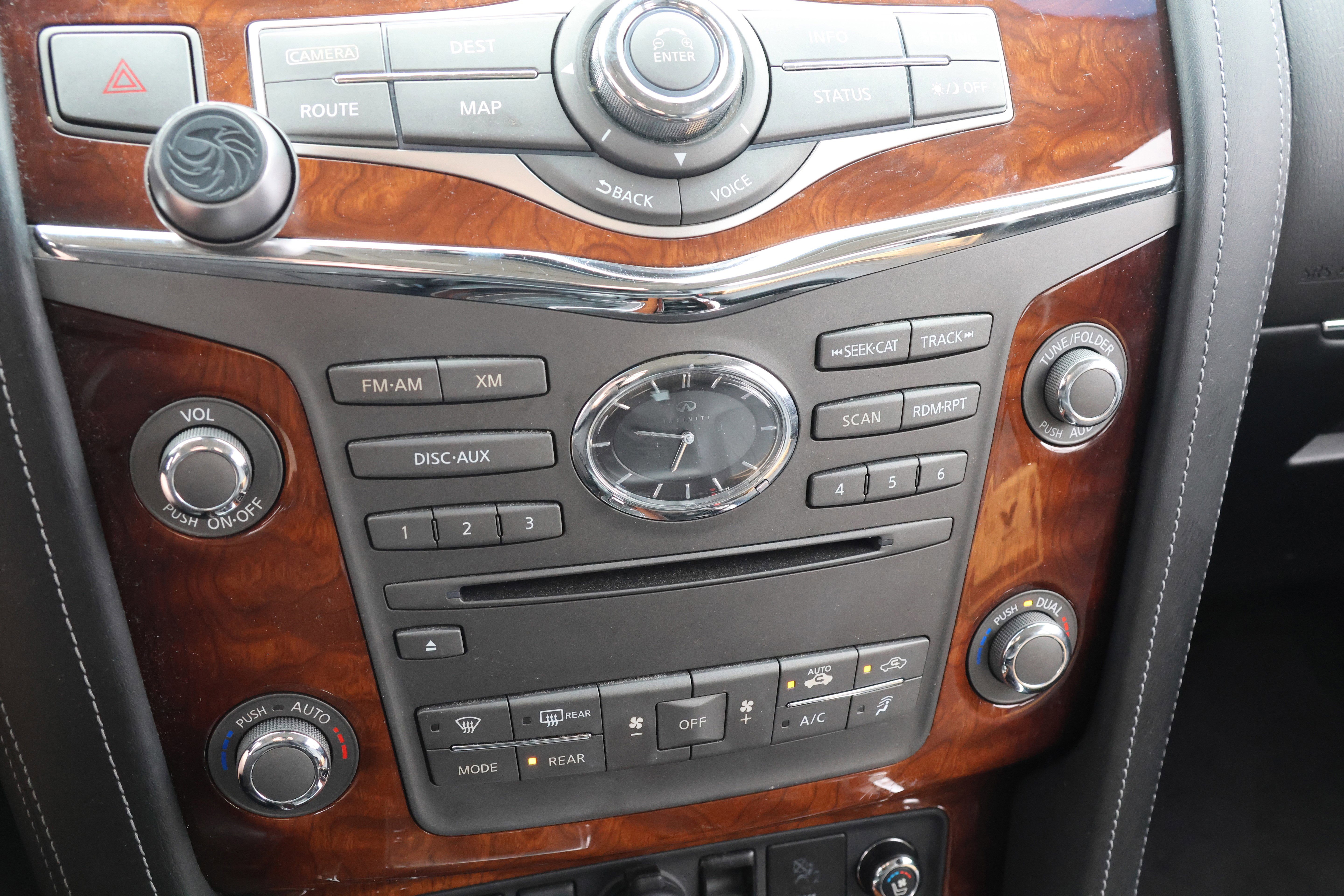 Used 2017 INFINITI QX80 2WD w/ Deluxe Technology Package image 26