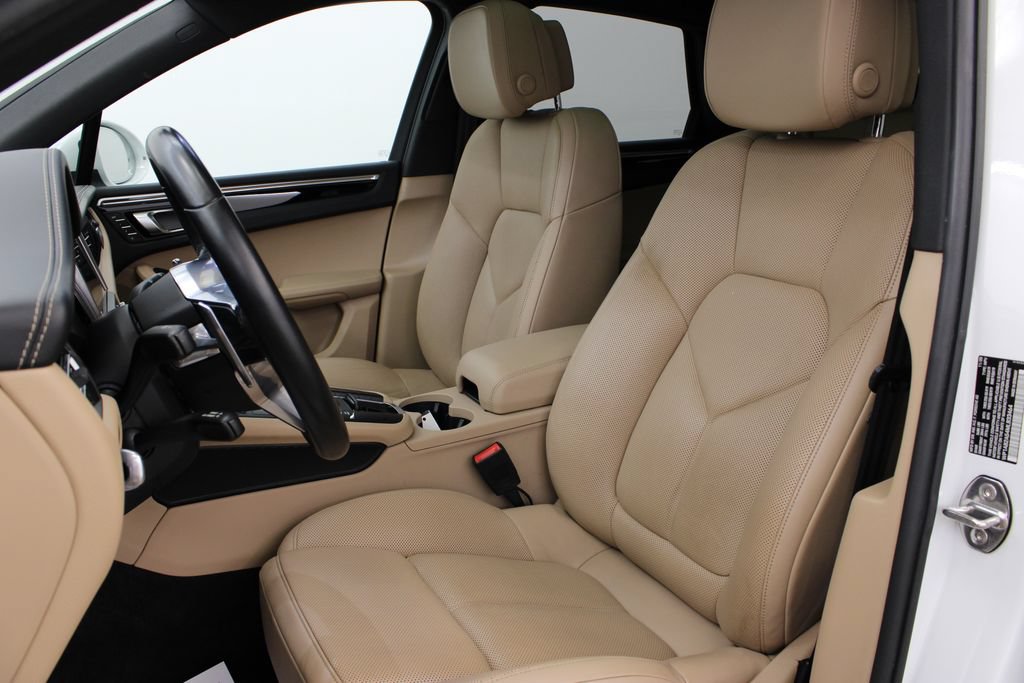 Used 2021 Porsche Macan S AWD/4WD image 5