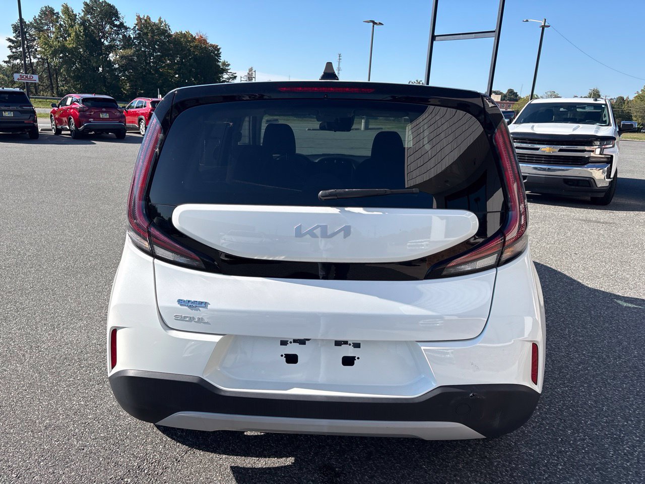 Used 2024 Kia Soul LX w/ Option Group 015 FWD image 8