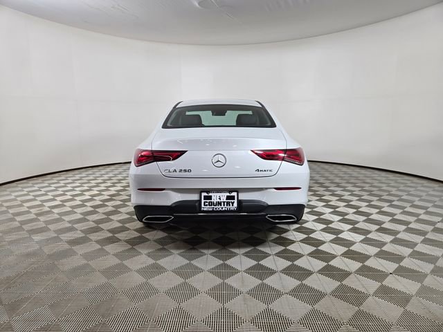 Certified 2022 Mercedes-Benz CLA 250 4MATIC image 4