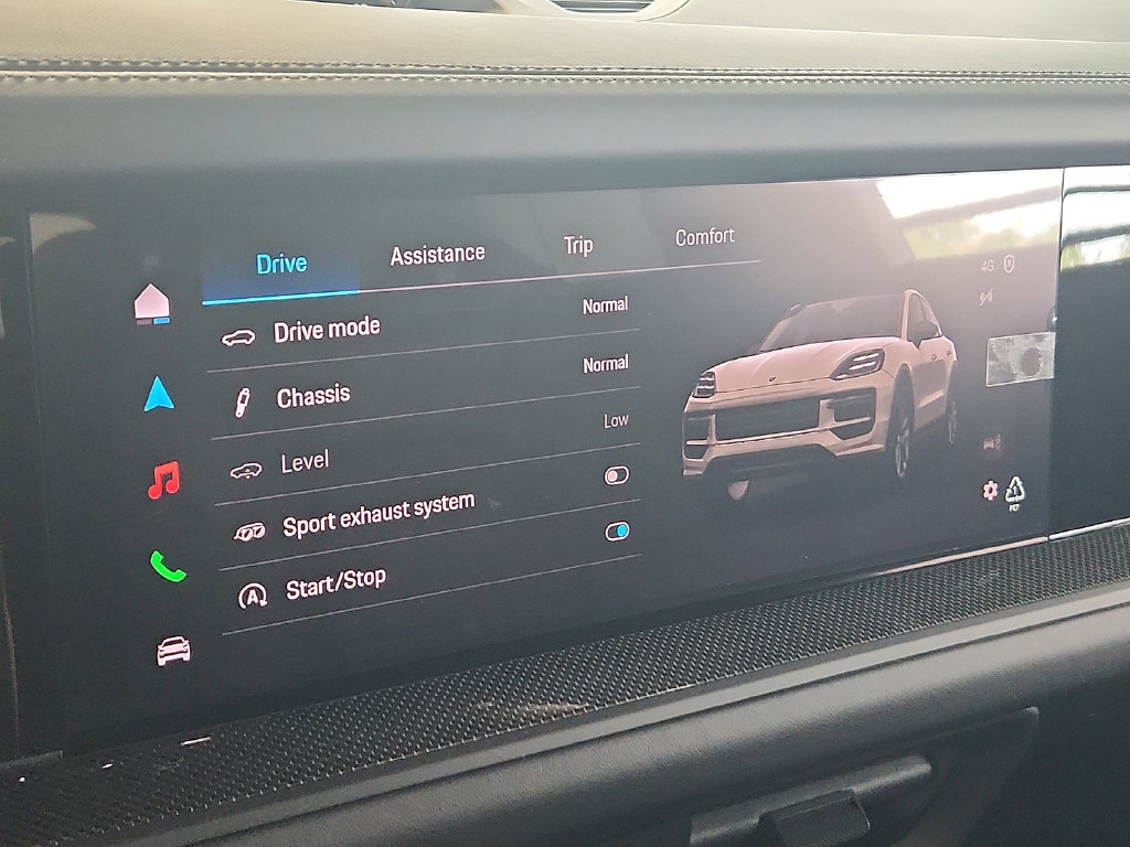 New 2026 Porsche Cayenne GTS AWD/4WD image 23