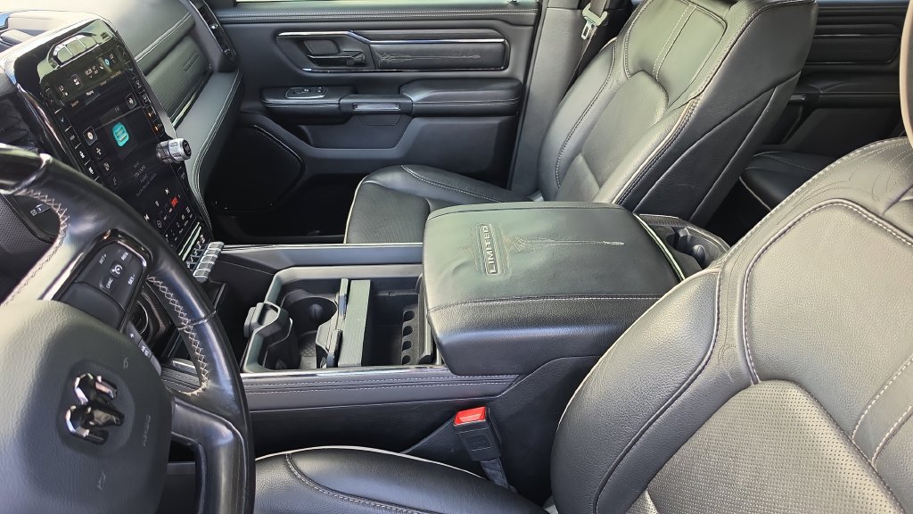 Used 2022 RAM 1500 Limited w/ Off-Road Group AWD/4WD image 19