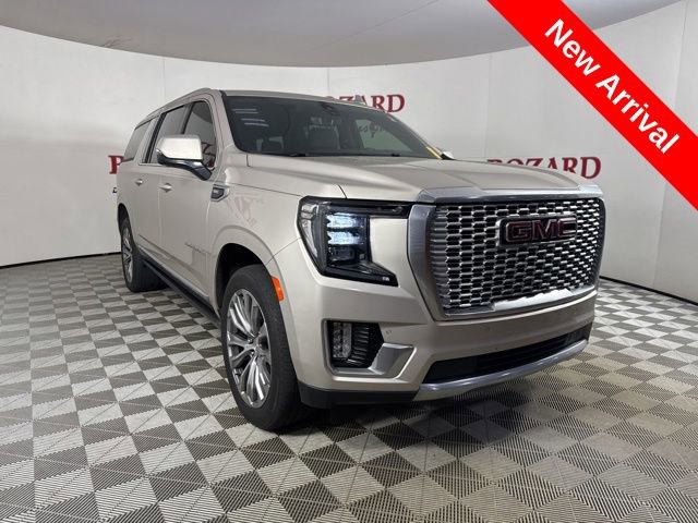 Used 2021 GMC Yukon XL Denali w/ Denali Premium Package image 1