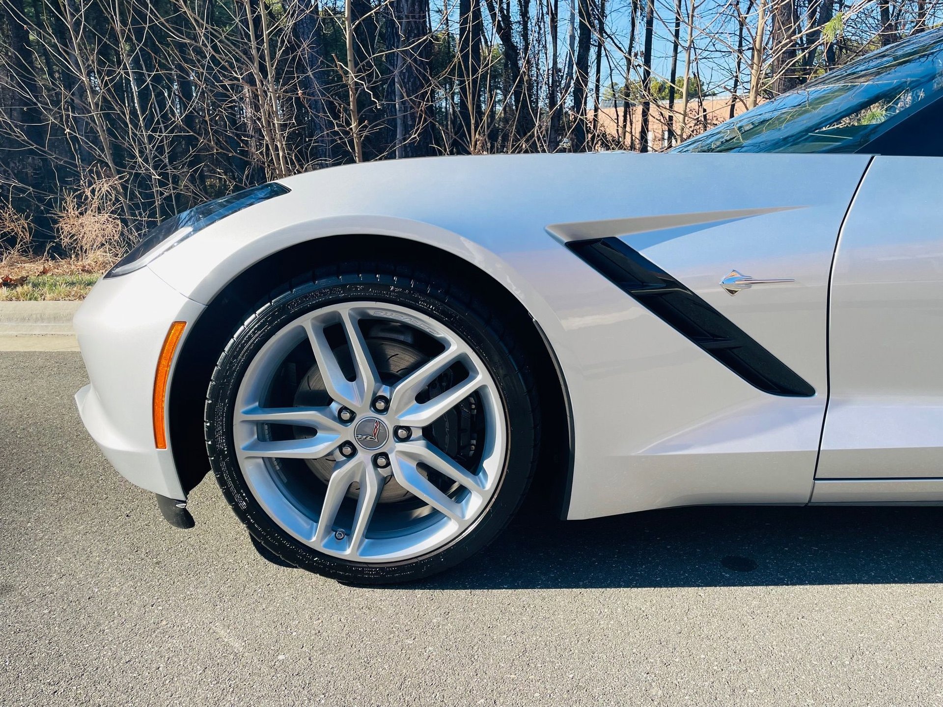 Used 2015 Chevrolet Corvette Stingray Convertible w/ 2LT Preferred Equipment Group image 18