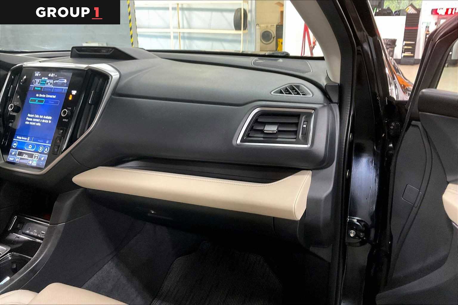 Used 2023 Subaru Ascent Limited w/ Technology Package AWD/4WD image 19