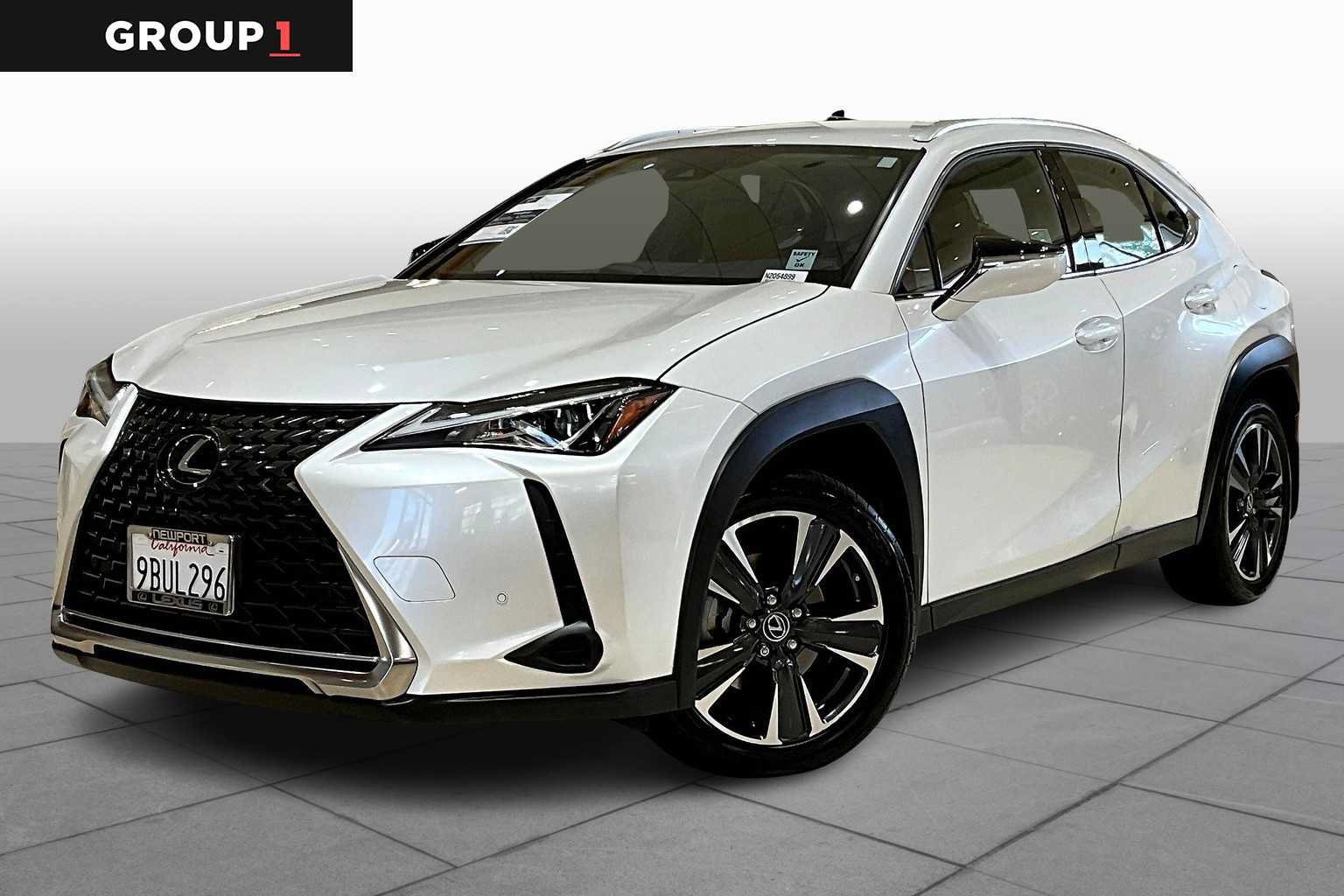 Used 2022 Lexus UX 200 w/ Accessory Package (Z1) FWD image 1