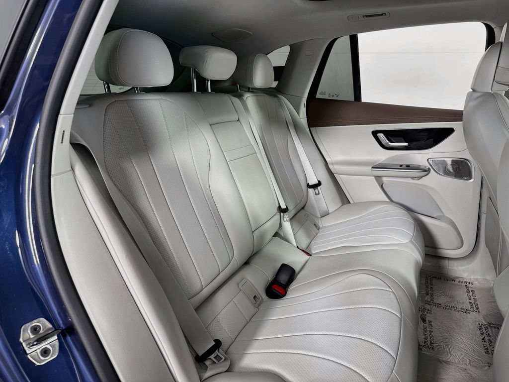 Used 2023 Mercedes-Benz EQE 350+ 4MATIC SUV w/ Exclusive Trim Package image 36
