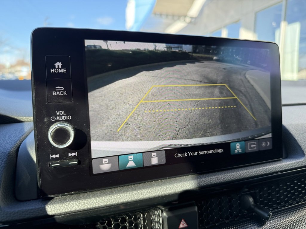 Used 2023 Honda CR-V Sport Touring image 6