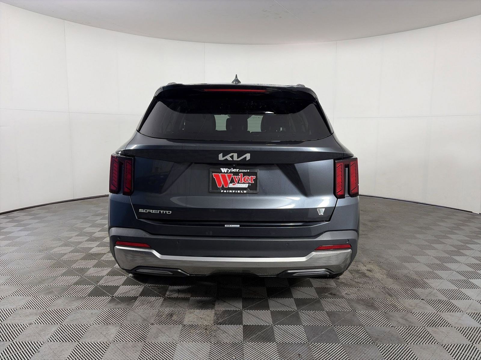 Certified 2024 Kia Sorento S image 16