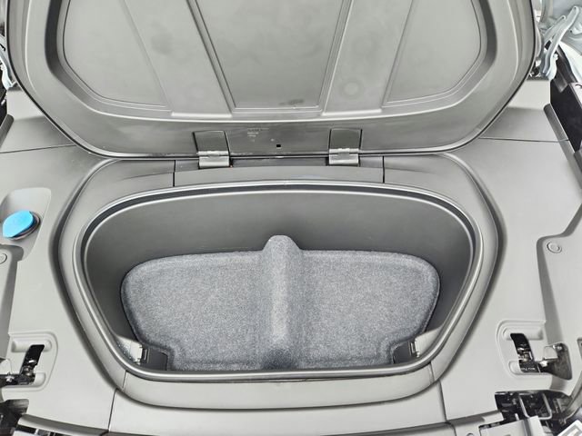 Certified 2024 Volvo XC40 Recharge Ultimate w/ Protection Package Premier image 24