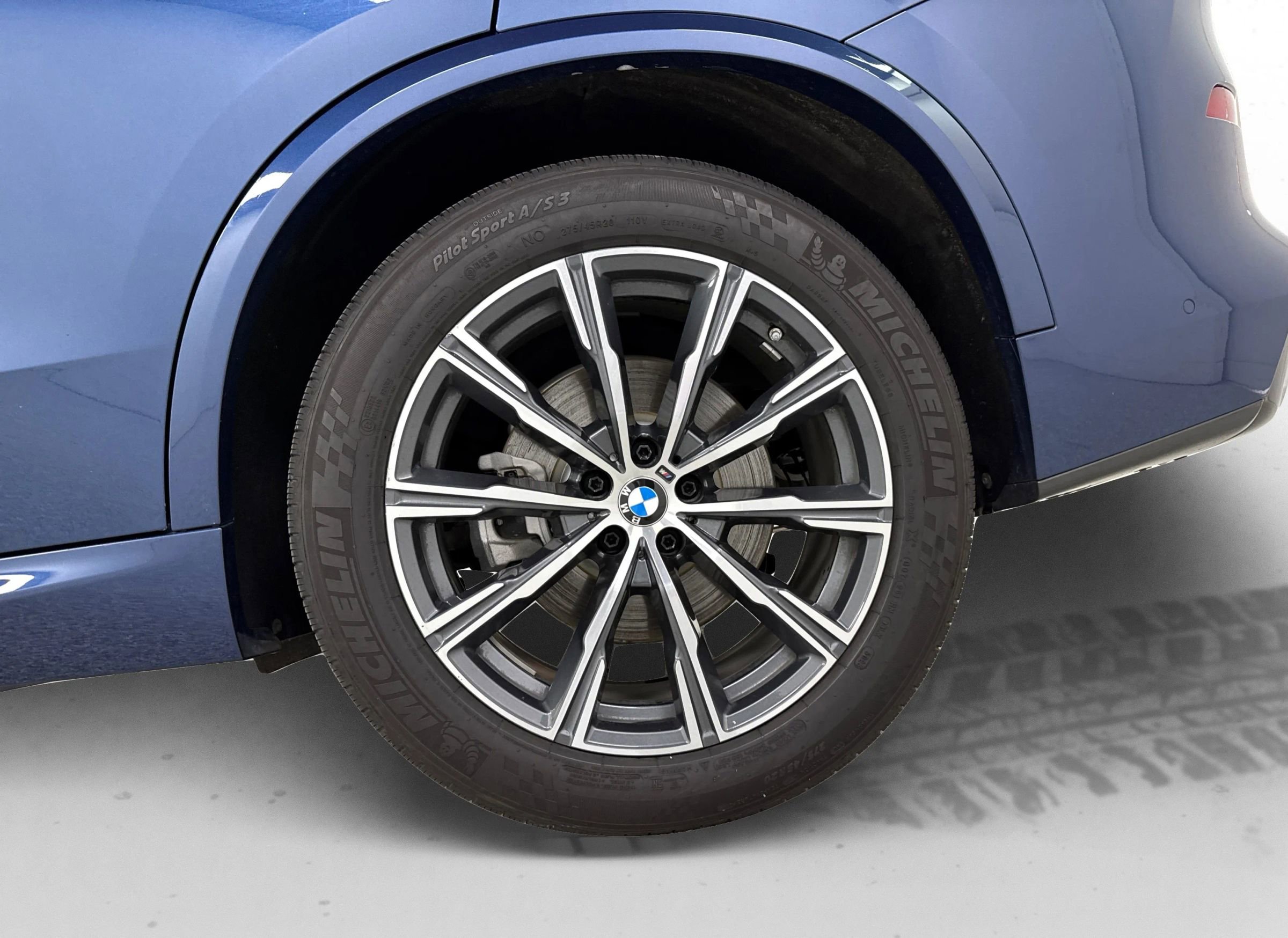 Used 2019 BMW X5 xDrive40i w/ M Sport Package image 25