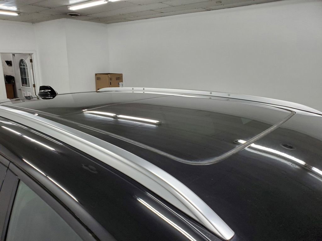 Used 2025 Chevrolet Blazer EV LT FWD image 22