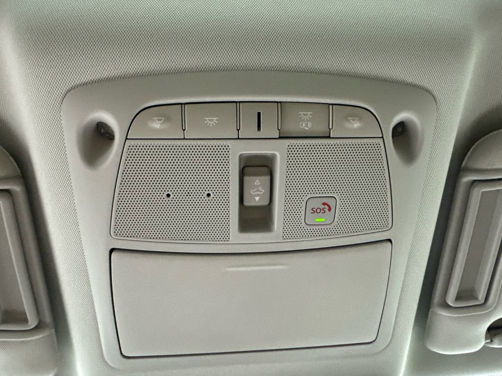 Used 2023 Nissan Armada SL RWD image 35