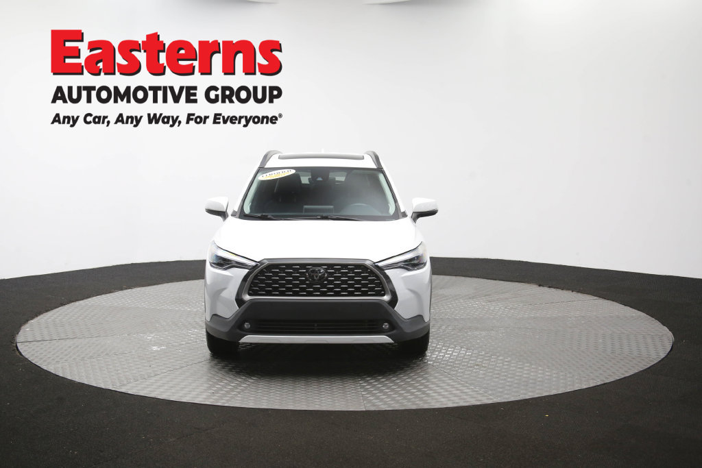 Used 2022 Toyota Corolla Cross XLE w/ Convenience Package AWD/4WD image 54