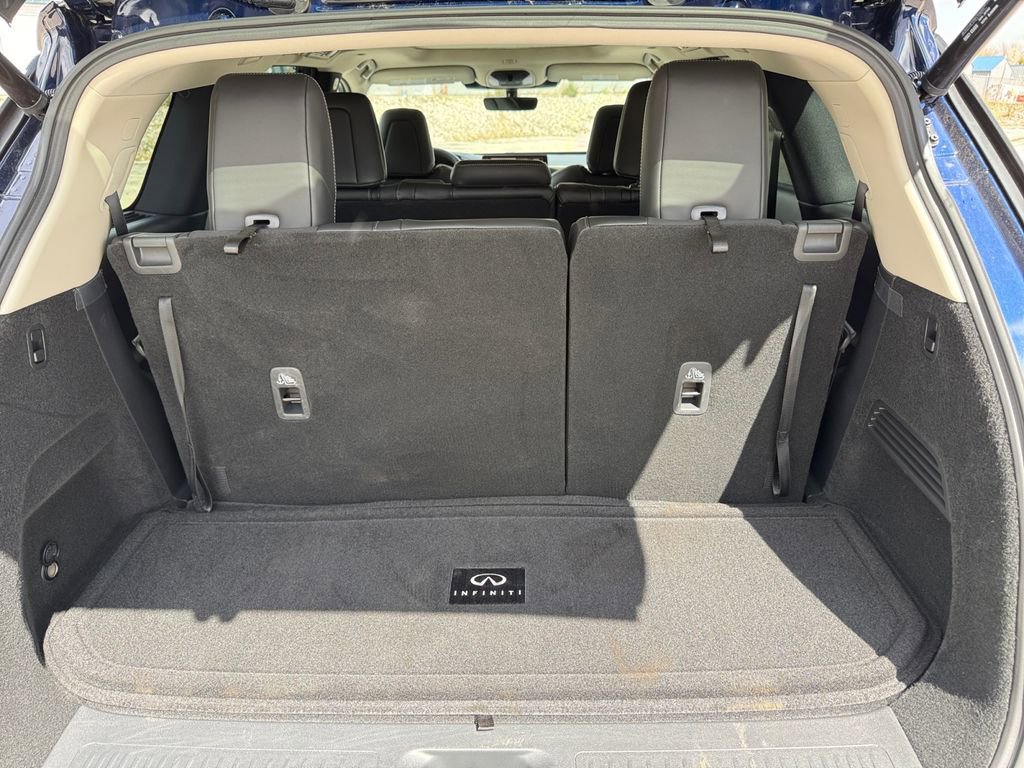 Certified 2026 INFINITI QX60 Luxe w/ Family Package image 27