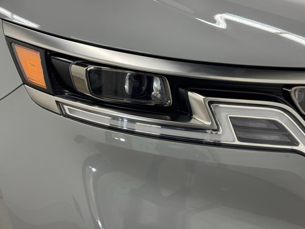 Used 2024 Kia Carnival SX Prestige image 28