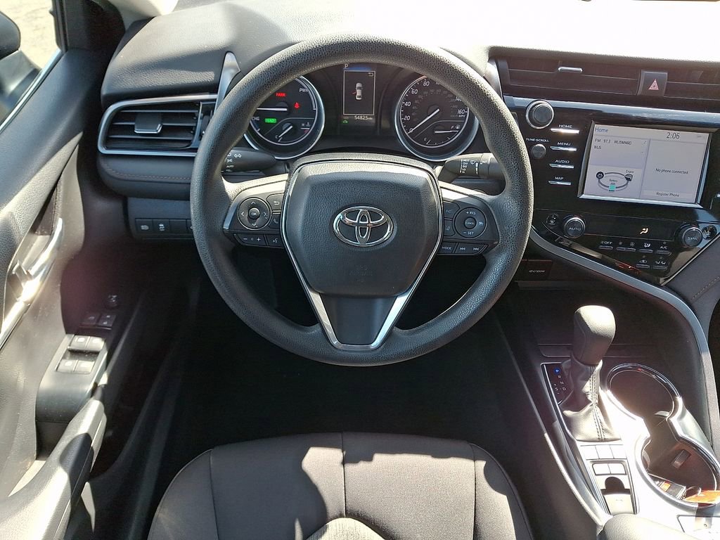 Used 2019 Toyota Camry LE FWD image 11
